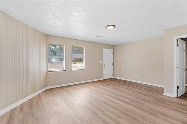 Photo - 217 Tanglewood Dr