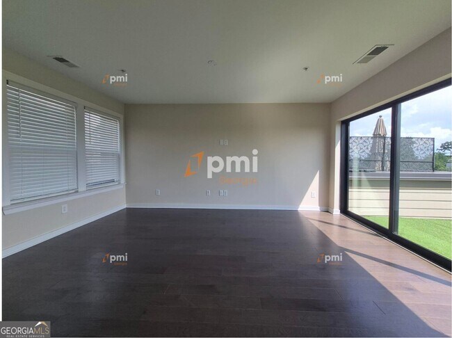 Photo - 1807 Brandsford St NW