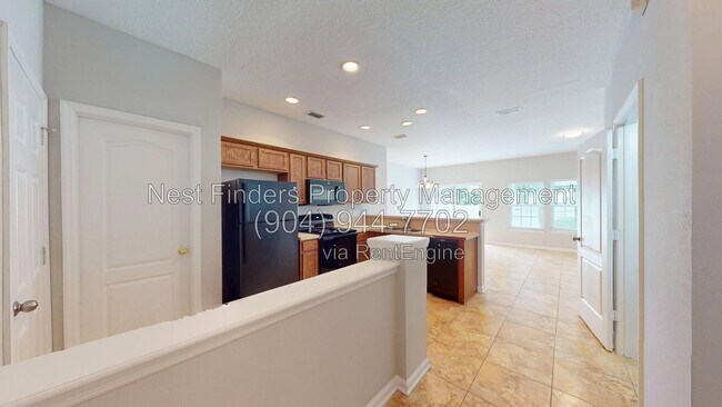 1689 Biscayne Bay Cir