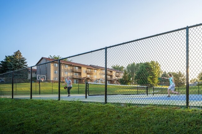 Barrington Park by Broadmoor