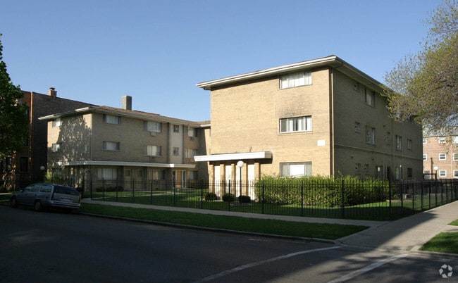 Building Photo - 8100 S Drexel Ave