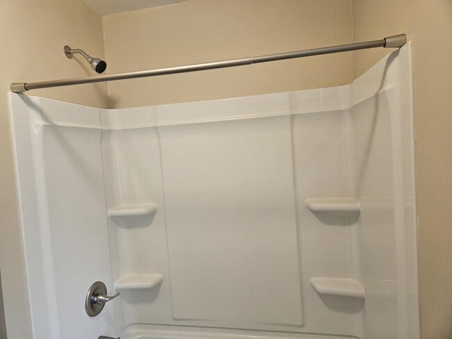 106 N Summit St Unit 3