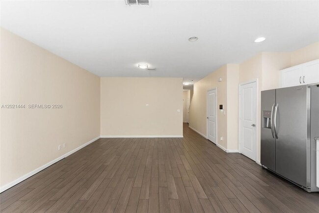 Photo - 4032 NW 11th St Unidad 4032