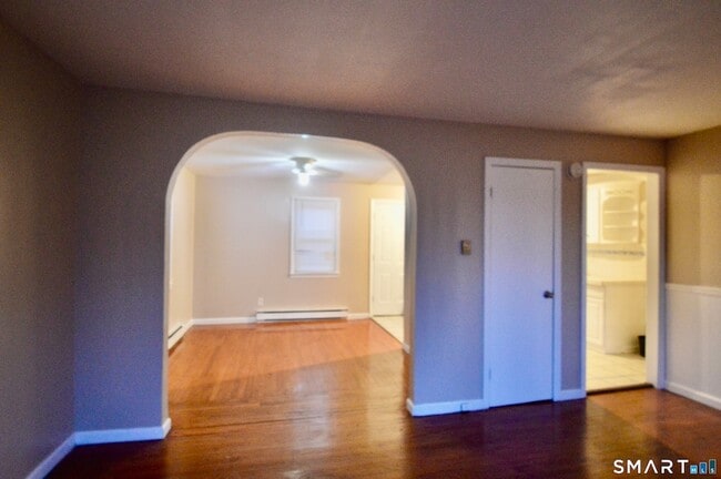 Photo - 136 Forest Rd