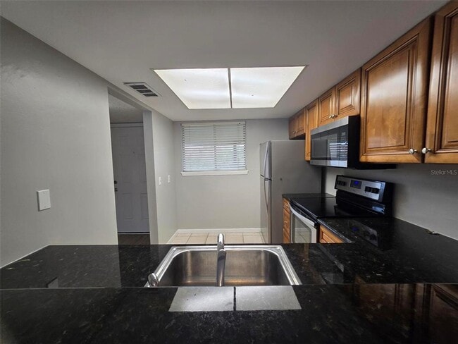 Photo - 6312 Newtown Cir Unit 12C1