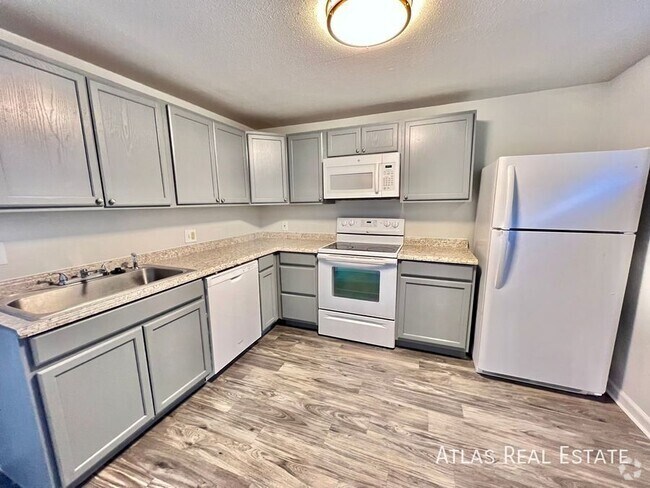 Building Photo - 1016 Magnolia St Unit B Rental