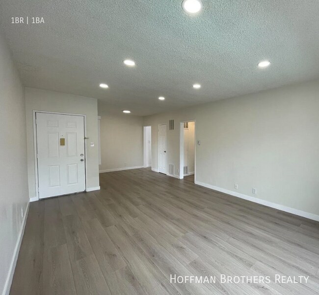 Photo - 5435 Sepulveda Blvd Unidad 14A