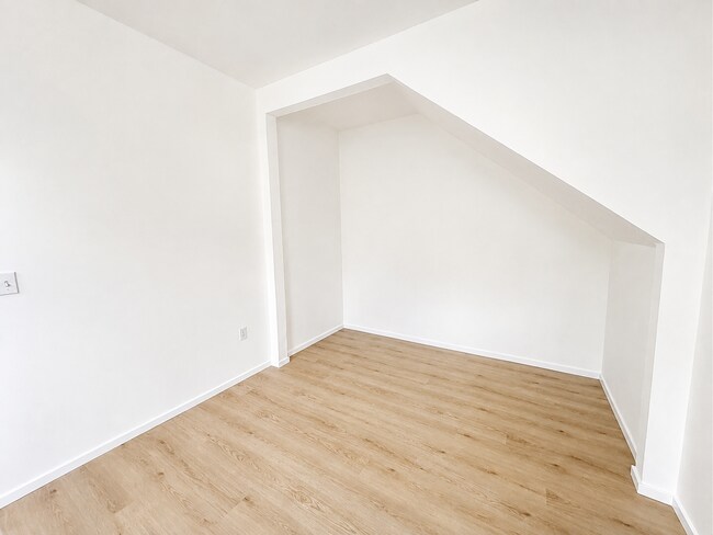 Photo - 1274 N Wilton Place Unit 1274