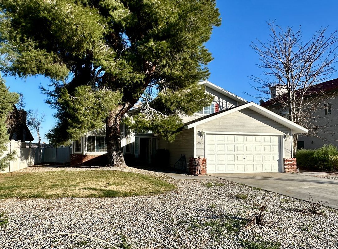 Photo - 12825 Amberwood Ln House