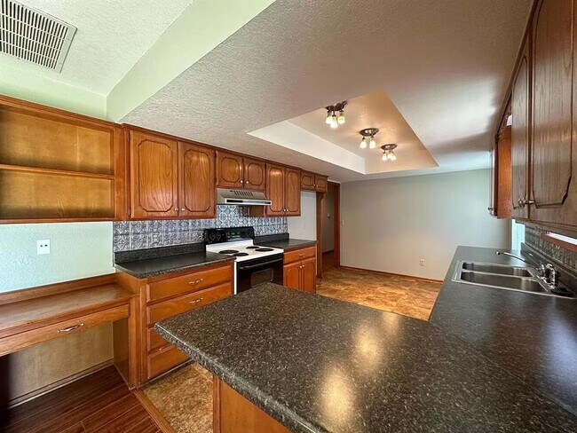 512 Bonita Cir