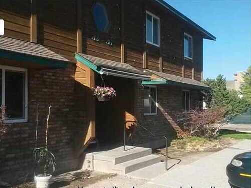 Mountain View Apartments - Mountain View Apartments