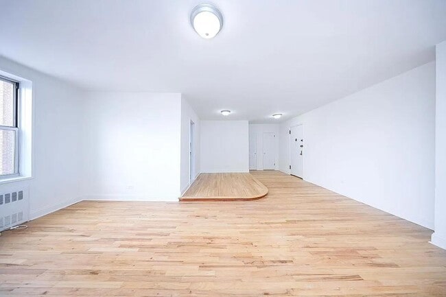 Photo - 2900 Ocean Ave