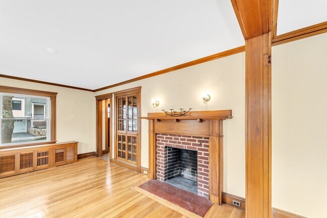 55 Arborough Rd