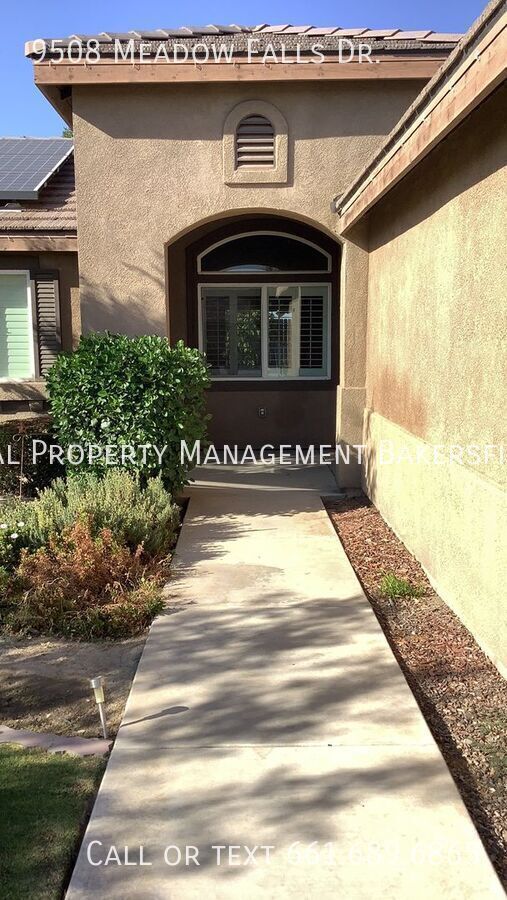 Photo - 9508 Meadow Falls Dr