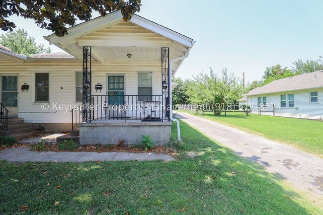 Photo - Charming & Cozy 1 Bed, 1 Bath Home in Tulsa | 850 Sq Ft