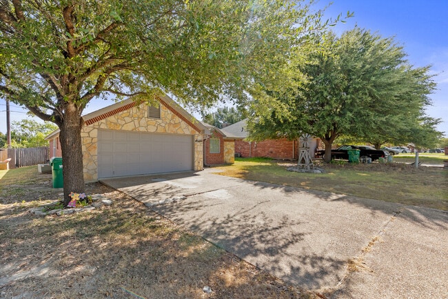 2936 Palomino Trail