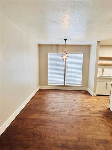 Photo - 2211 S Vernon Ave Unit 207