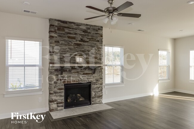 Photo - 7189 Waterwheel St SW