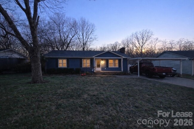 Building Photo - 1725 Ashcroft Ln