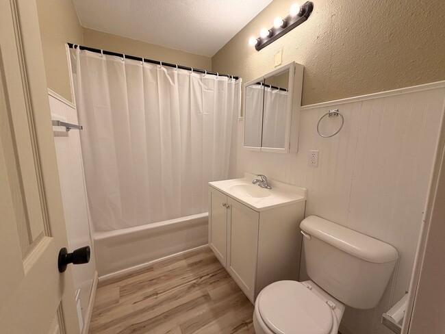 Photo - Remodeled 3 Bedroom! $975