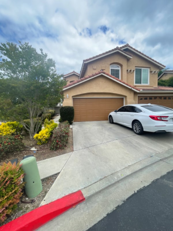 Photo - 402 Ferrara Way
