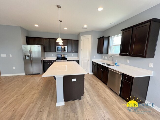 Photo - 162 Creve Core Dr