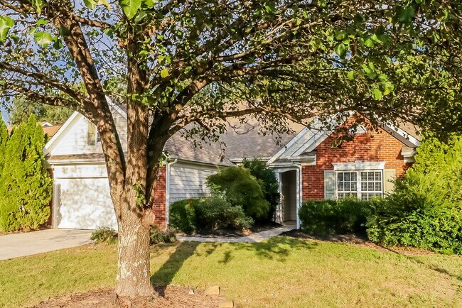 Photo - 15541 De Havilland Dr