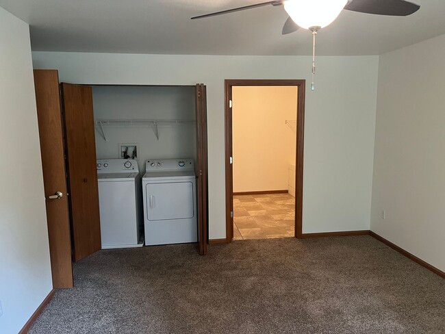 River Ridge Apartments-Waupaca