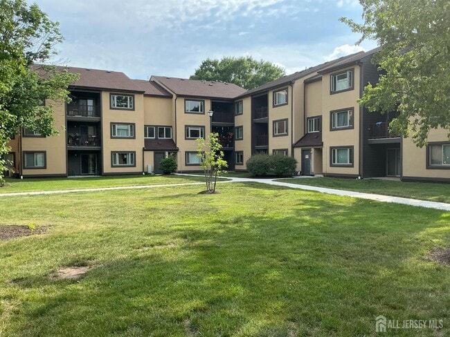 1306 Sayre Dr