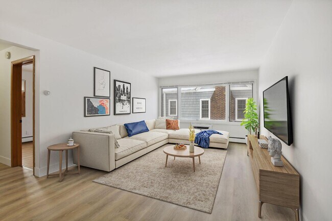 Photo - 99 E 54th St