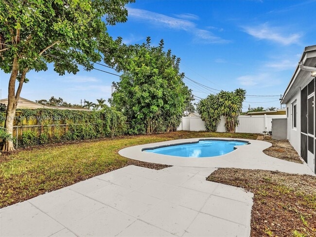 Photo - 6800 Raleigh St