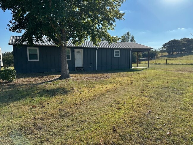 Photo - 21488 Mixon Rd