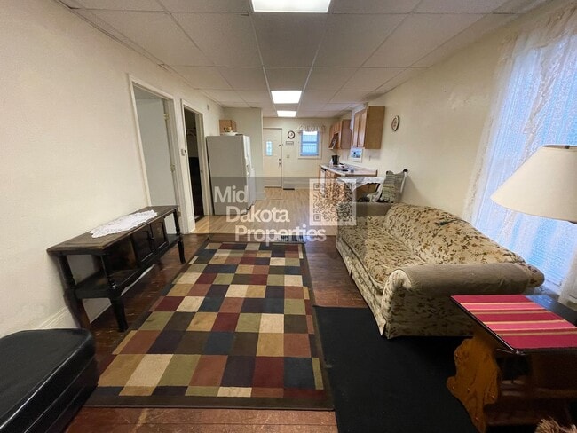 Photo - 915 W 4th Ave Unit 1