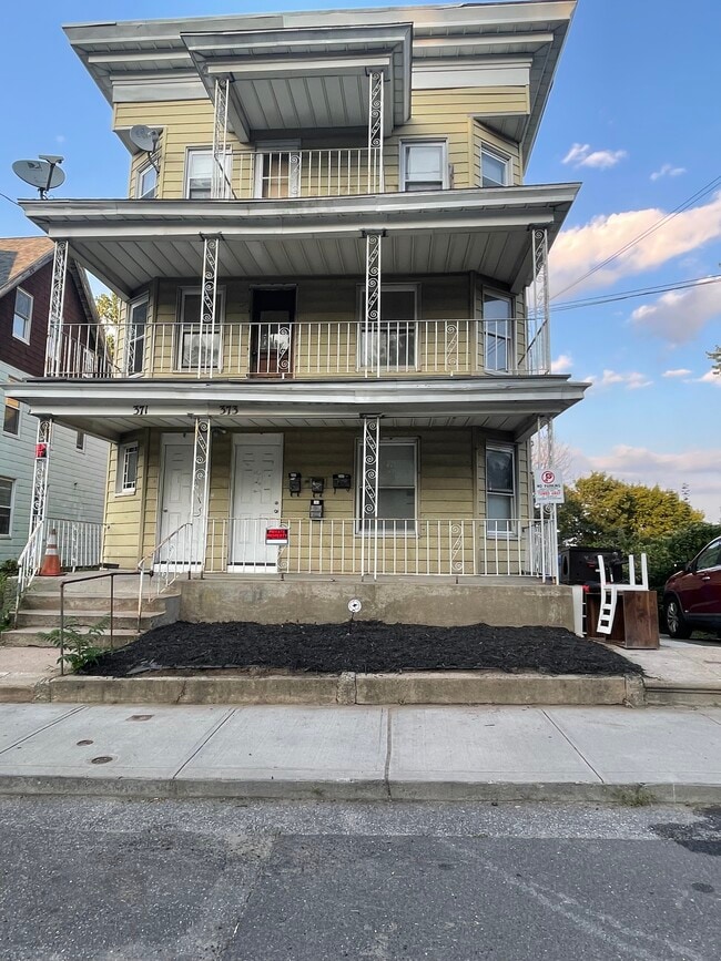 Photo - 373 Congress Ave Unit 2nd floor