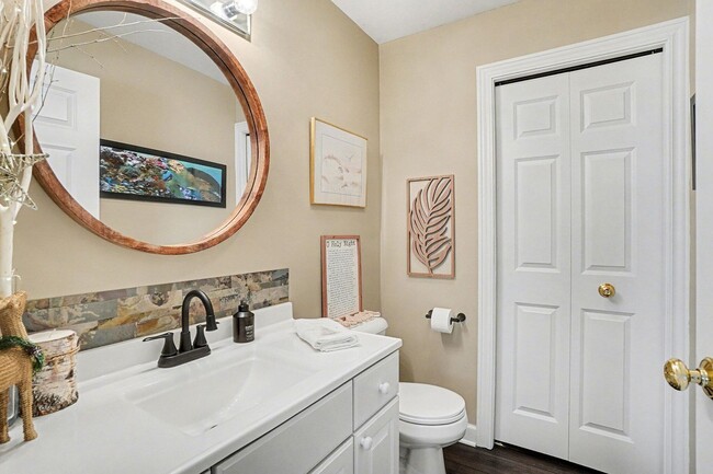 Photo - 2 BED 2 BATH CONDO NEAR BEACH