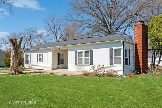 Photo - 1803 Paradise Blvd House