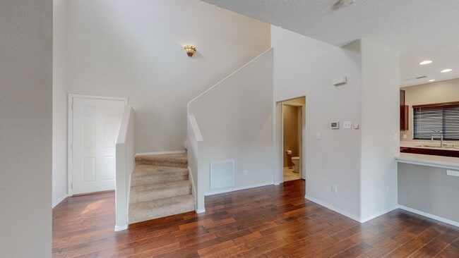 Photo - Vista Del Norte neighborhood 3 Bedroom