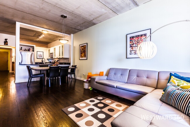 Photo - 5430 N Sheridan Rd Unidad 503