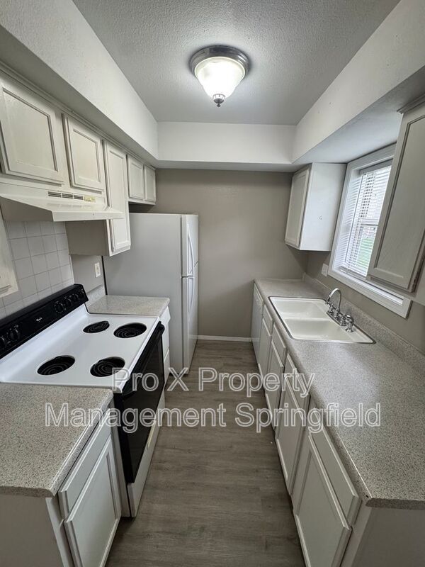 Photo - 4131 S Glenn Ave