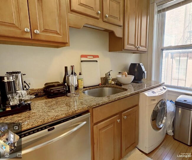 Photo - 127 Myrtle St Apartments Unit 3