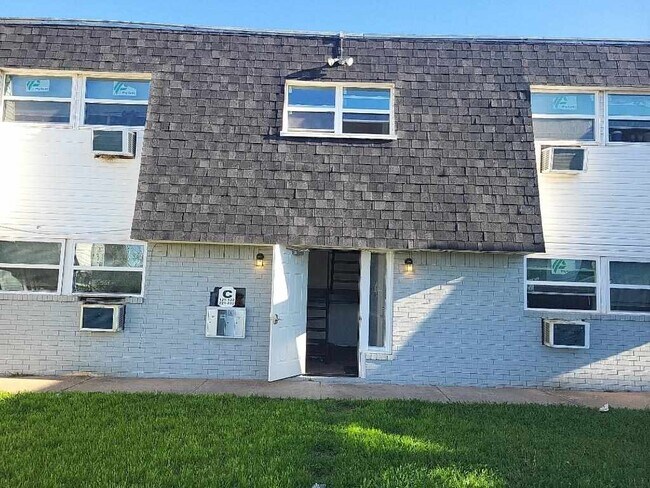 Photo - 2110 NW Lindy Ave Unidad C221