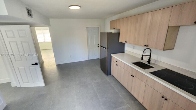 Photo - 10490 SW 173rd Terrace Unit 2