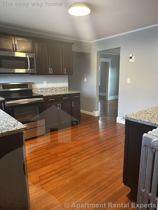 Building Photo - 62-64 Billings Ave Unit #2 Rental