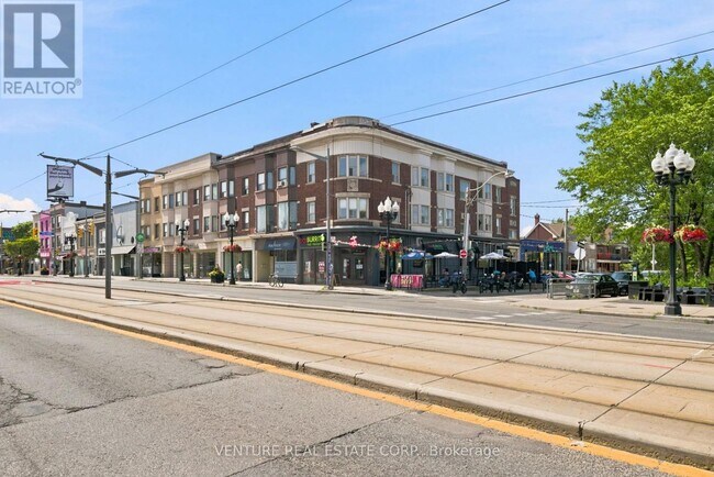 Photo - 1228 St Clair Ave W