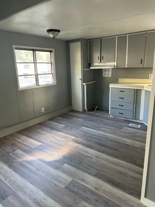 Photo - 3625 S Douglas Ave