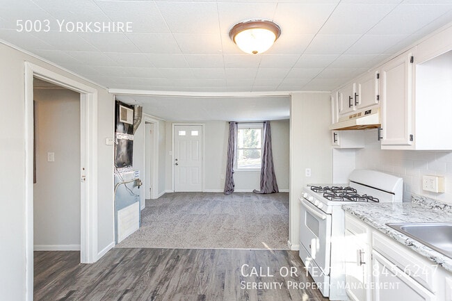 Photo - 5003 Yorkshire-