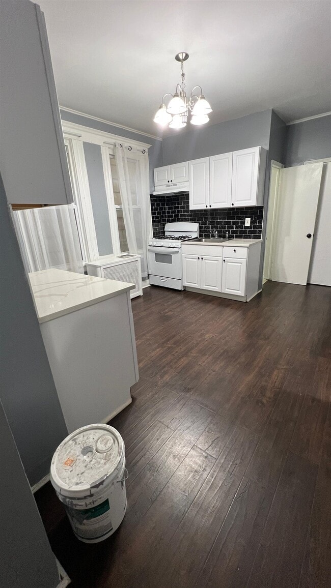 Photo - 256 Liberty Ave