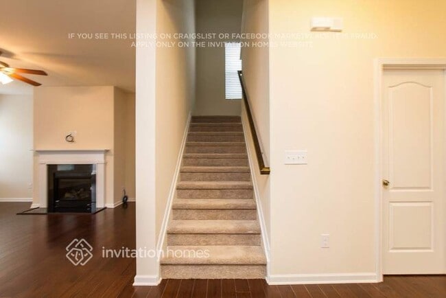 Photo - 186 Glastonbury Dr