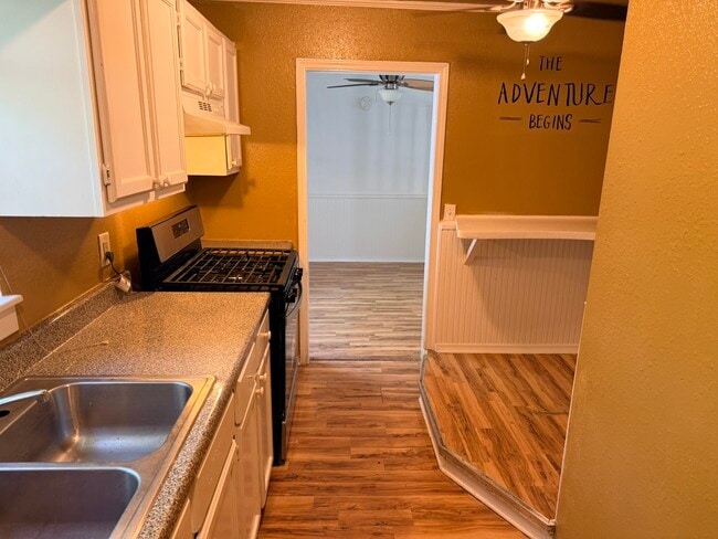 Photo - 2529 E 29th St N