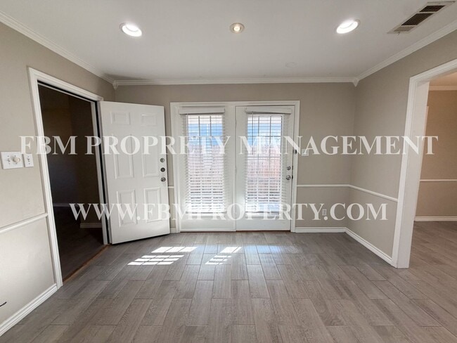 Photo - 121 N 24th St Unit 1